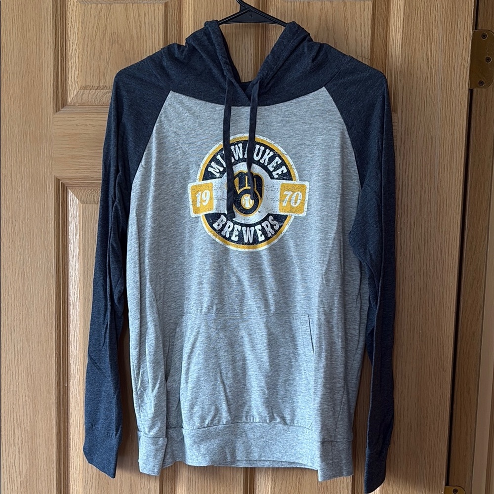 Milwaukee Brewers Gray and Black Hoodie